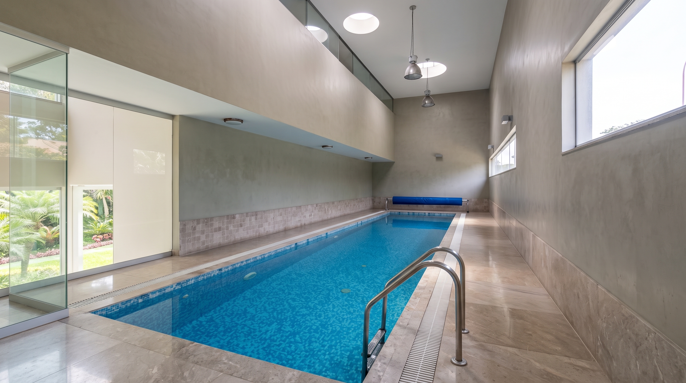 Piscina temperada techada NEO 10